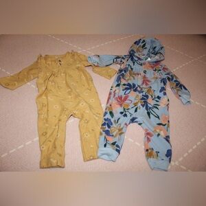 Carters Baby Girl 9 month One Piece Outfits Floral Design Fleece